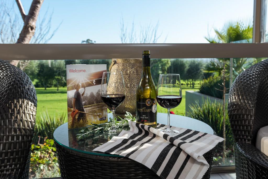 Aldaha Luxury Accommodation Blenheim Exteriör bild